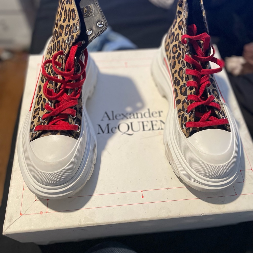Alexander McQueens